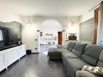 Villetta indipendente in vendita di 110 m² in Via Nuova, 85
