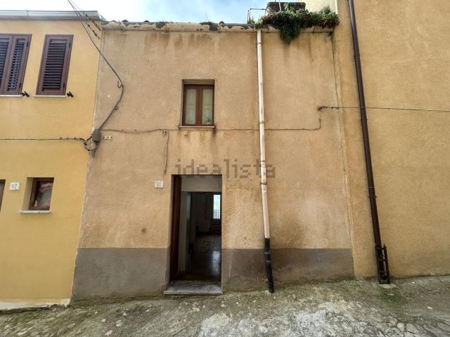 Villetta indipendente in vendita di 110 m² in Via Santo Spirito, 8