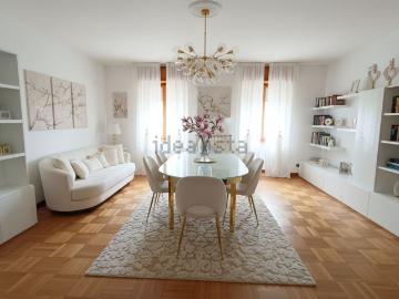 Villetta indipendente in vendita di 110 m² in Via Stefano Protonotaro