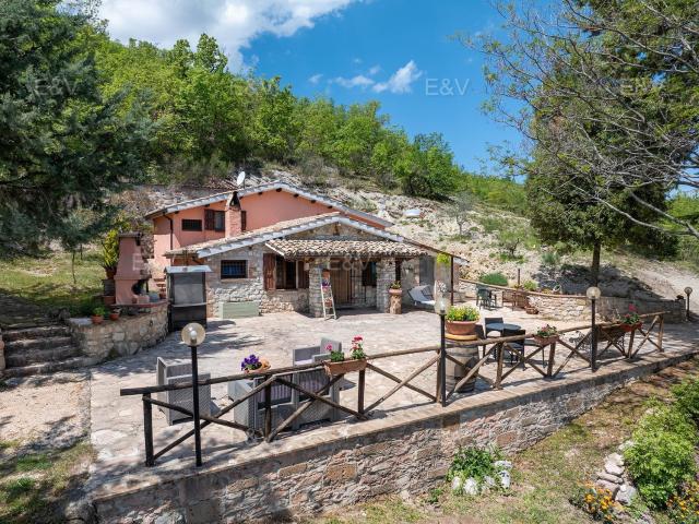 Villetta indipendente in vendita di 110 m² in Via Prato