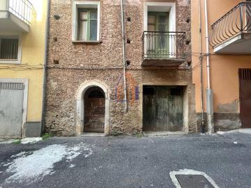 Villetta indipendente in vendita di 110 m² in Via Puglie, 48