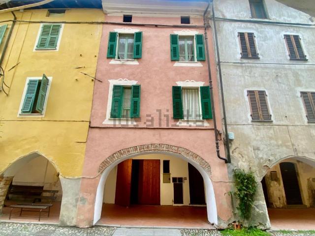 Villetta indipendente in vendita di 110 m² in Via Roma, 50