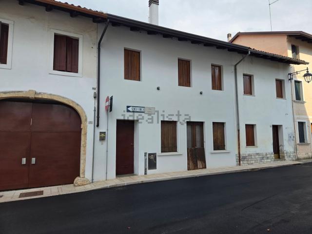 Villetta indipendente in vendita di 110 m² in Via Roma, 1