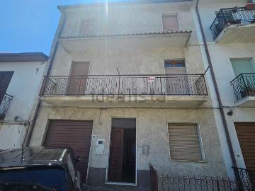 Villetta indipendente in vendita di 110 m² in Via Regina Elena