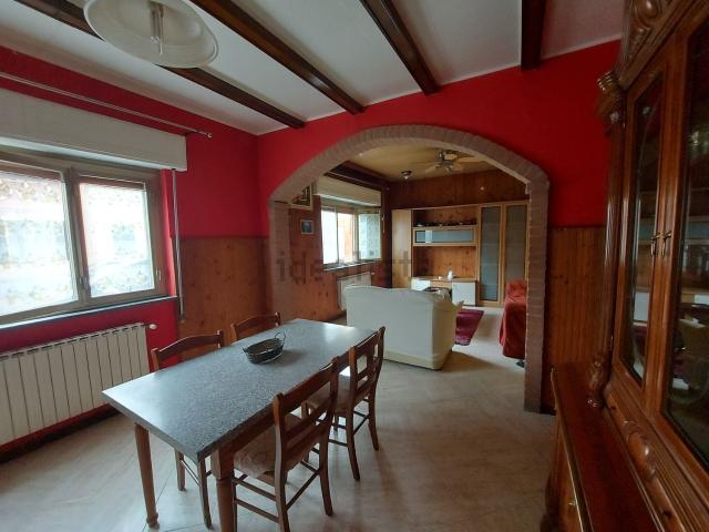 Villetta indipendente in vendita di 110 m² in Via Umberto I