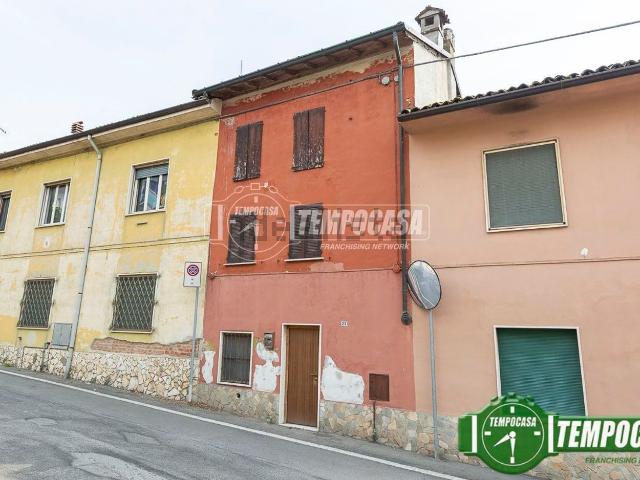 Villetta indipendente in vendita di 110 m² in Via XXV Aprile