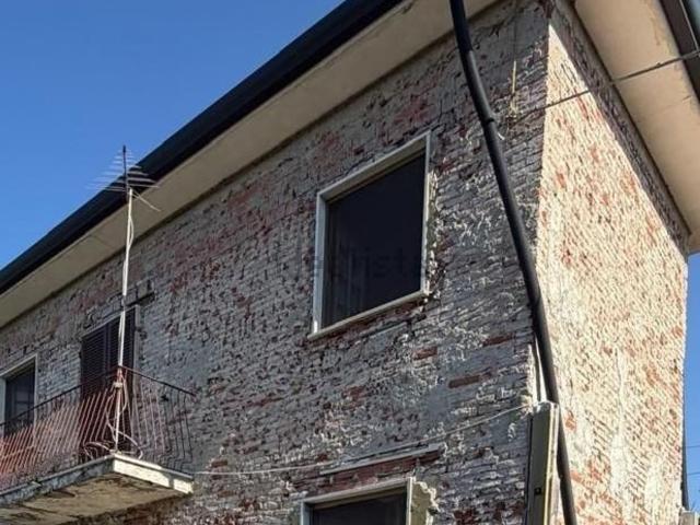 Villetta indipendente in vendita di 110 m² in Viale Galileo Galilei, 12
