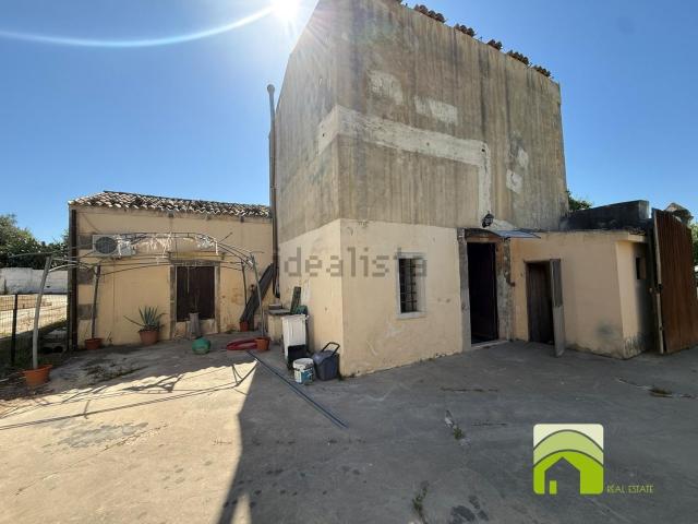 Villetta indipendente in vendita di 110 m² in Contrada Zisola