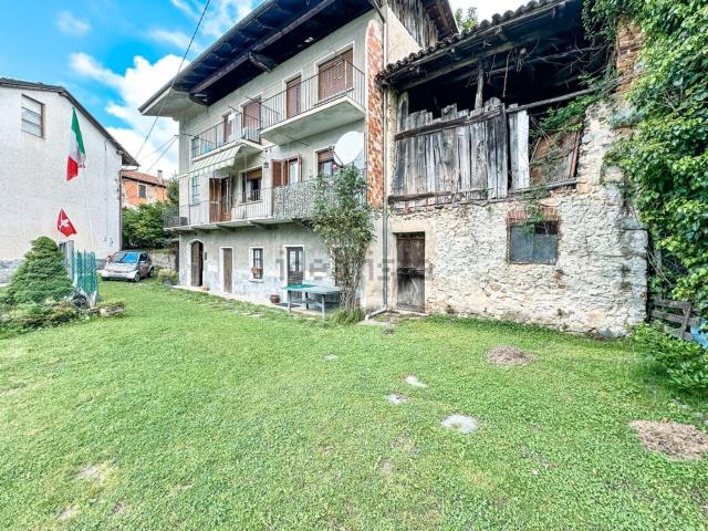 Villetta indipendente in vendita di 110 m² in Frazione Uccelli