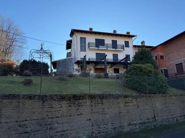 Villetta indipendente in vendita di 110 m² in Frazione Boera, 10
