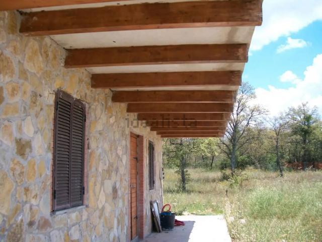 Villetta indipendente in vendita di 110 m² in Località Manziano