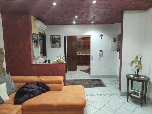 Villetta indipendente in vendita di 110 m² in Piazza Alcide De Gasperi, 20