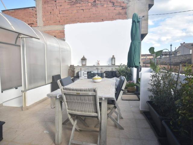 Villetta indipendente in vendita di 110 m² in Piazza Azuni
