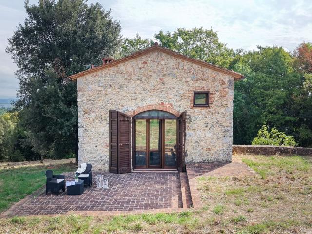 Villetta indipendente in vendita di 110 m² in Strada di Fungaia, 2
