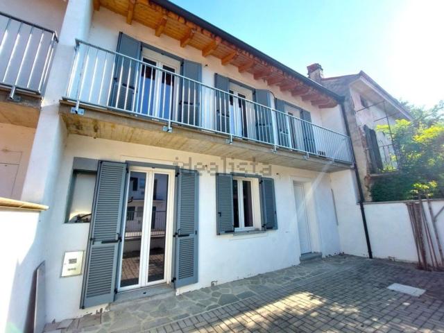 Villetta indipendente in vendita di 111 m² in Via Piacentini