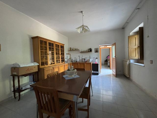 Villetta indipendente in vendita di 111 m² in Località Roccazzo, 21