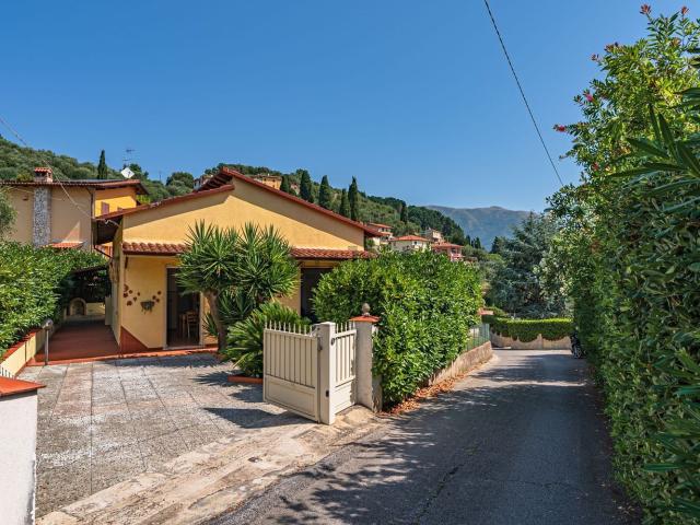 Villetta indipendente in vendita di 112 m² in Via della Colombaia, 31