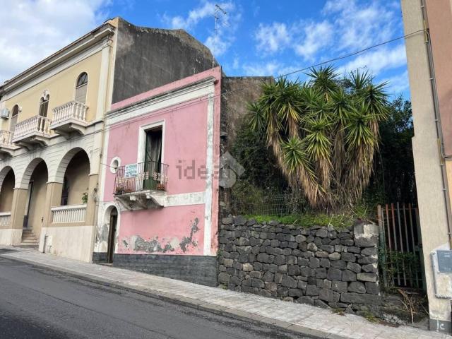 Villetta indipendente in vendita di 112 m² in Via Enrico Toti, 12