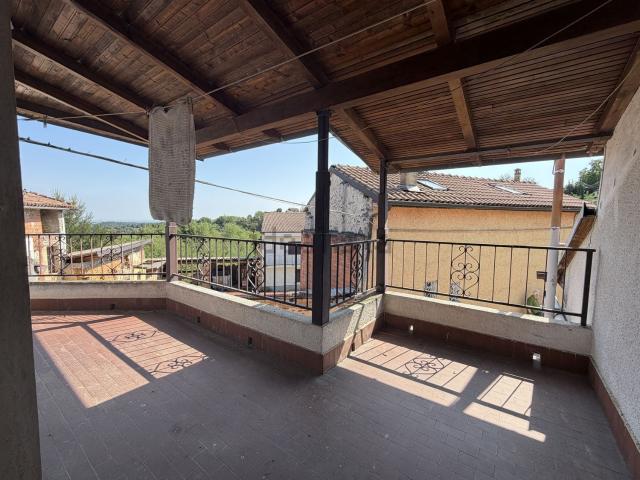 Villetta indipendente in vendita di 112 m² in Via Silvio Gandolfo, 5