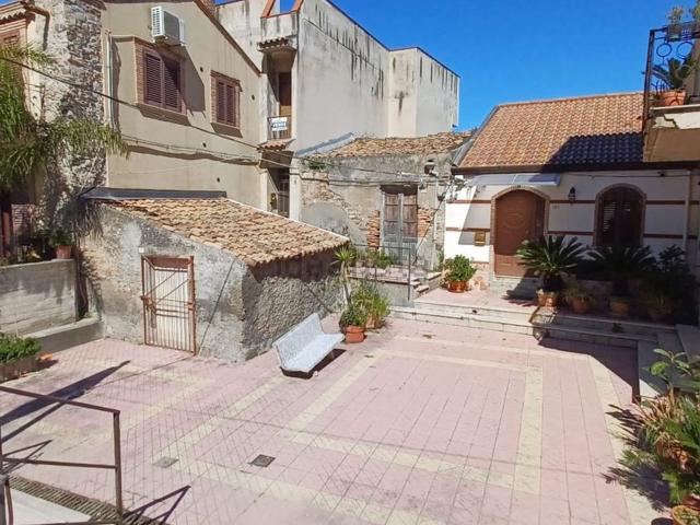 Villetta indipendente in vendita di 112 m² in Via Statale Oreto, 183