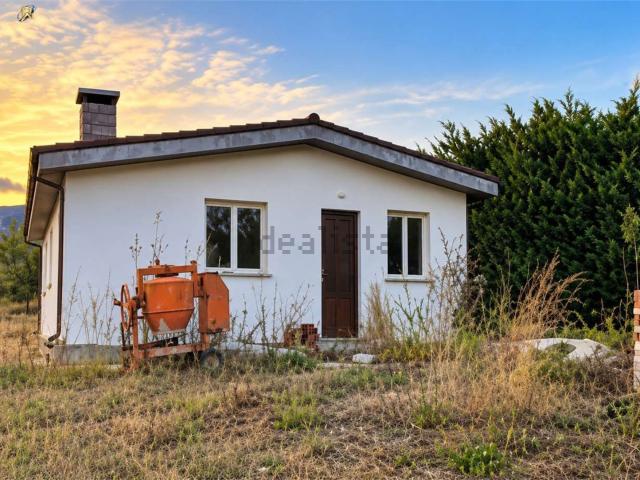 Villetta indipendente in vendita di 112 m² in Contrada Paludi, 36