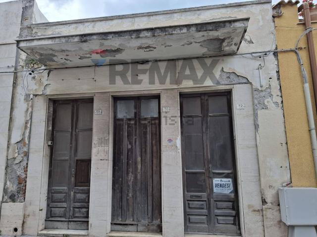 Villetta indipendente in vendita di 113 m² in Via Megara, 72