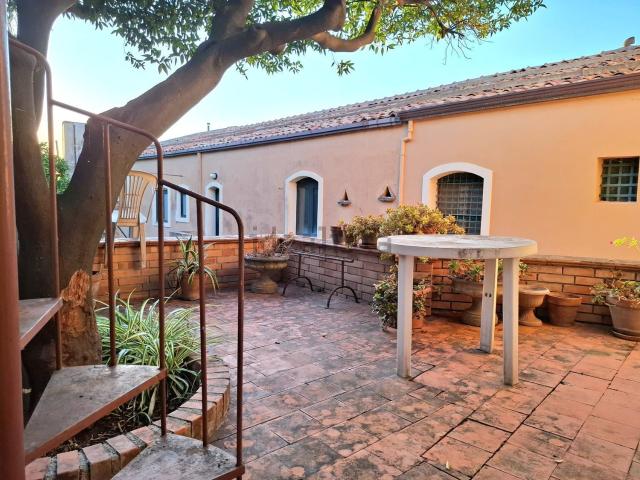 Villetta indipendente in vendita di 113 m² in Via Pietre Rosse, 3