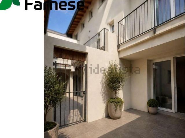 Villetta indipendente in vendita di 114 m² in Via Gaspare Landi, 105