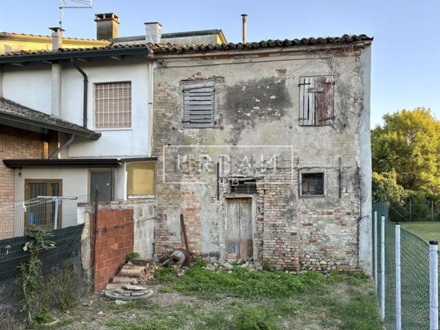 Villetta indipendente in vendita di 114 m² in Via Passo Corelli