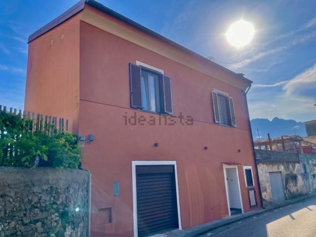 Villetta indipendente in vendita di 115 m²