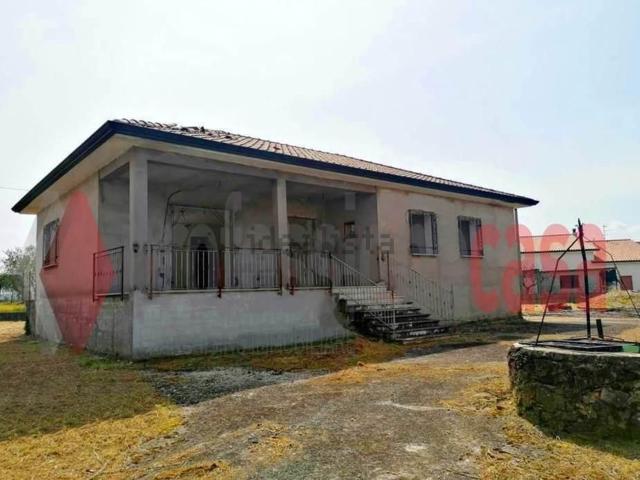 Villetta indipendente in vendita di 115 m² in Via Colli