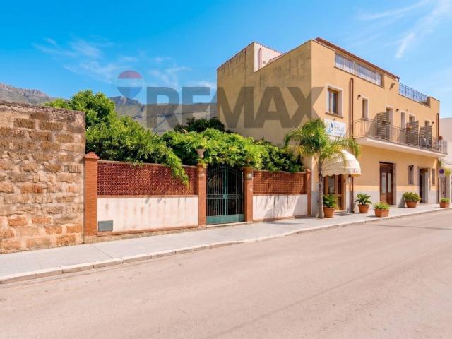 Villetta indipendente in vendita di 115 m² in Via Calazza, 18