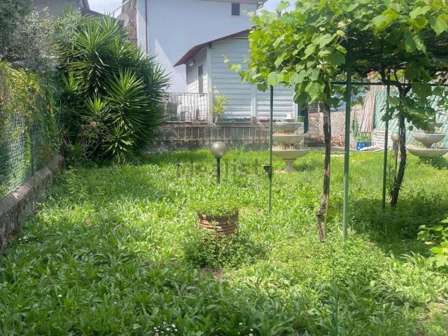 Villetta indipendente in vendita di 115 m² in Via Camporeggio, 2