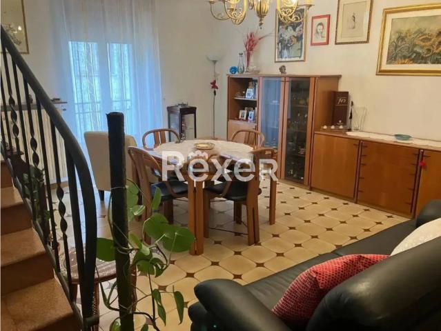 Villetta indipendente in vendita di 115 m² in Via Cesare Battisti