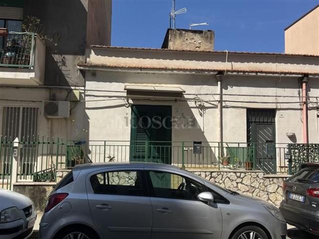 Villetta indipendente in vendita di 115 m² in Via Giuseppe Ingegneros