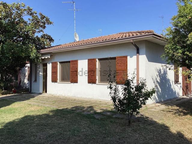 Villetta indipendente in vendita di 115 m² in Via Giacomo Matteotti, 2