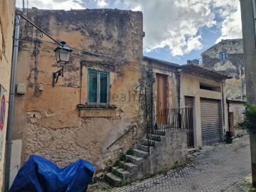 Villetta indipendente in vendita di 115 m² in Via Leontini, 10