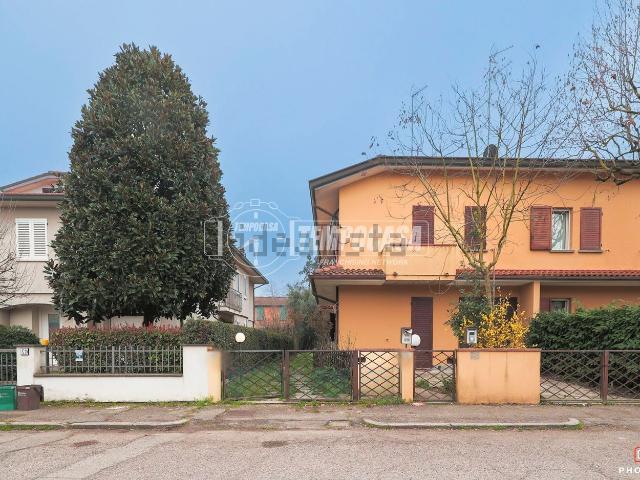 Villetta indipendente in vendita di 115 m² in Via Luigi Graziani