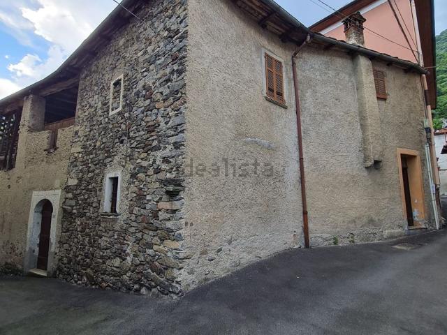 Villetta indipendente in vendita di 115 m² in Via Monsignor Garga, 10