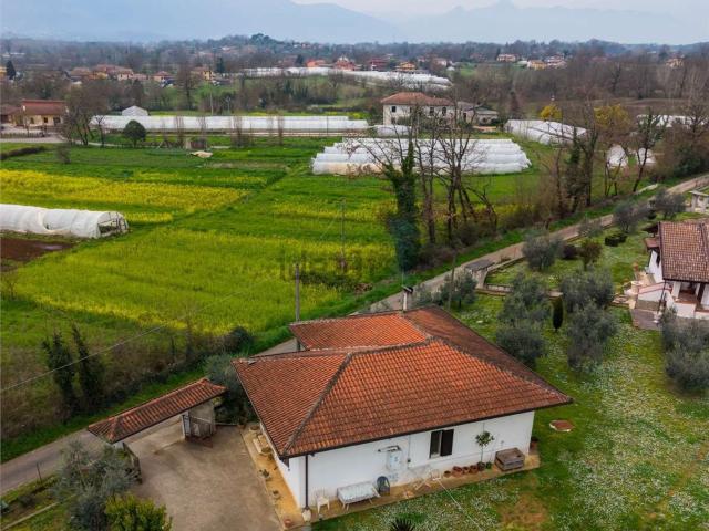 Villetta indipendente in vendita di 115 m² in Via Padre Silvestro De Santis, 61