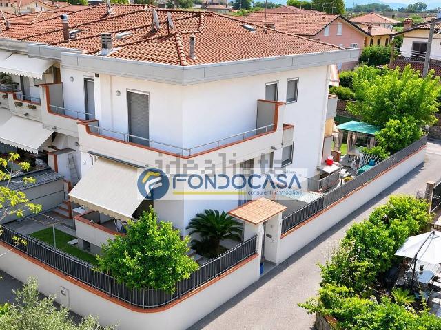 Villetta indipendente in vendita di 115 m² in Via Puliche