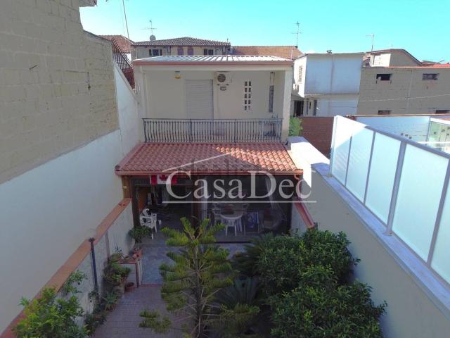 Villetta indipendente in vendita di 115 m² in Via Taranto