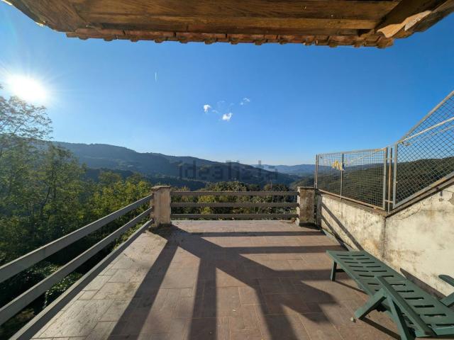 Villetta indipendente in vendita di 115 m² in Via Villa di Piteccio, 49