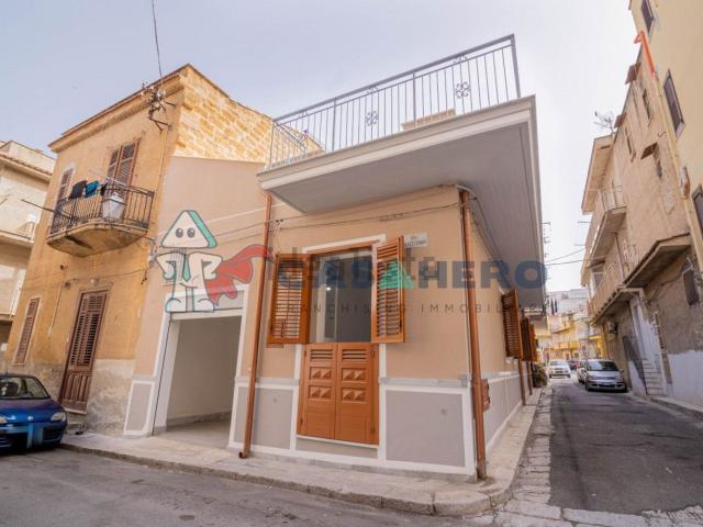 Villetta indipendente in vendita di 115 m² in Via XX Settembre
