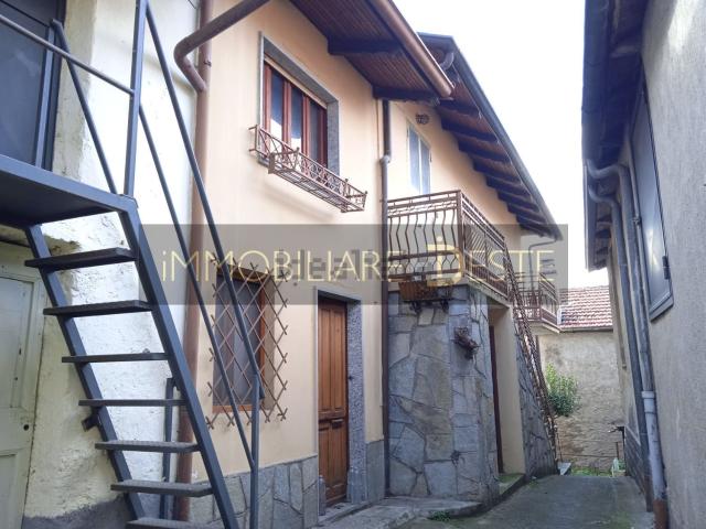 Villetta indipendente in vendita di 115 m² in Piazza Cinque Martiri, 6