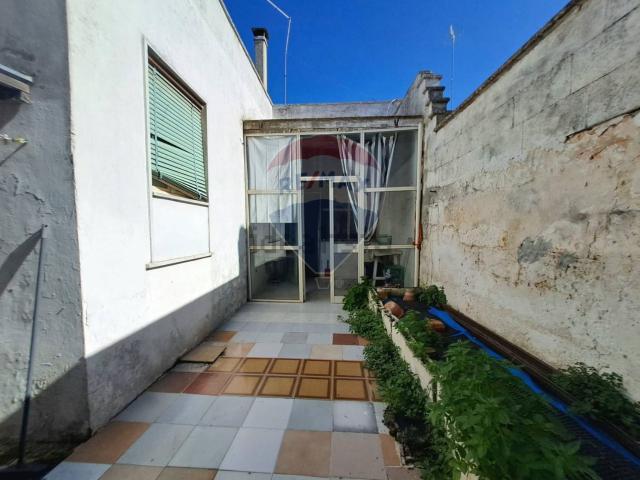 Villetta indipendente in vendita di 116 m² in Via Cesare Battisti, 40