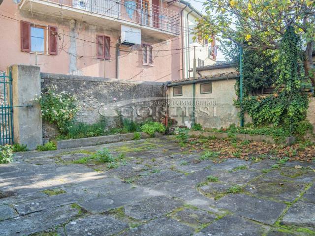 Villetta indipendente in vendita di 116 m² in Via L. Paal