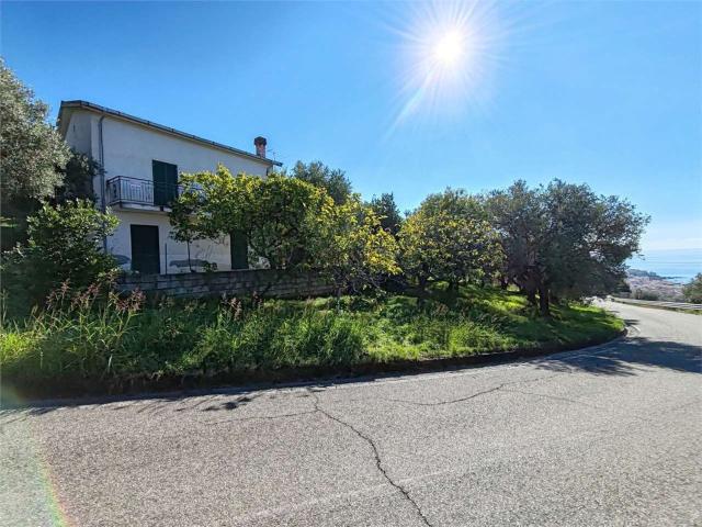 Villetta indipendente in vendita di 116 m² in Via Panoramica