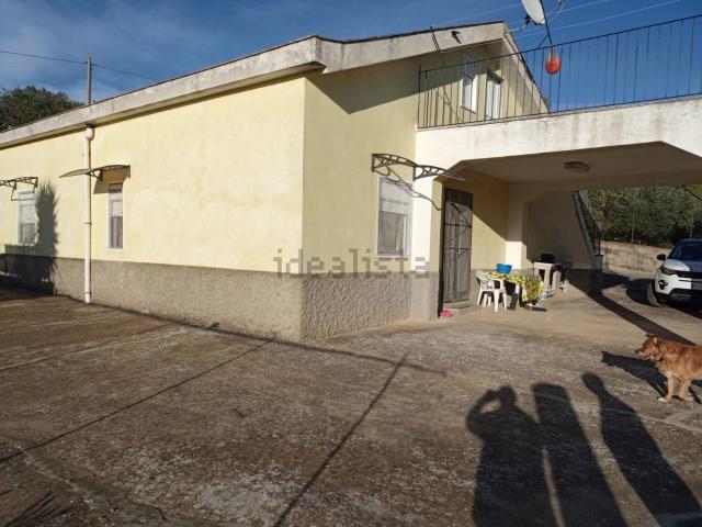 Villetta indipendente in vendita di 116 m² in Contrada Camemi