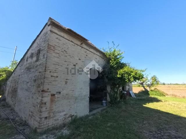 Villetta indipendente in vendita di 116 m² in Contrada Piane di Chienti, 32